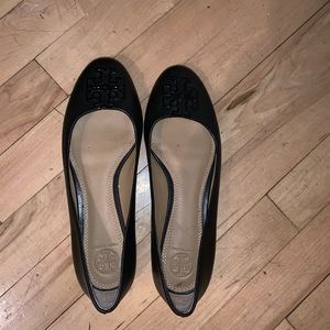 Black Tory Burch flats